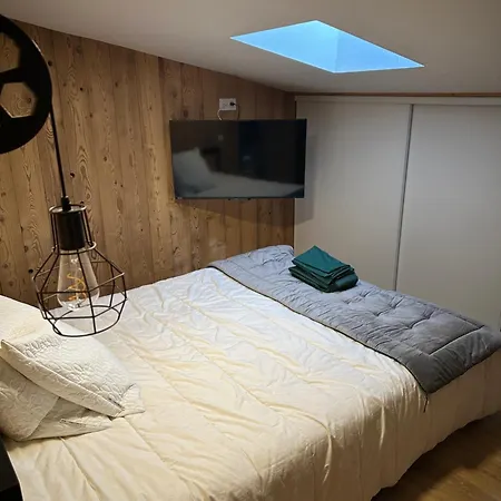 Spacieux Et Beau Duplex Au Pied Des Pistes Et Centre Station Avec Balcon